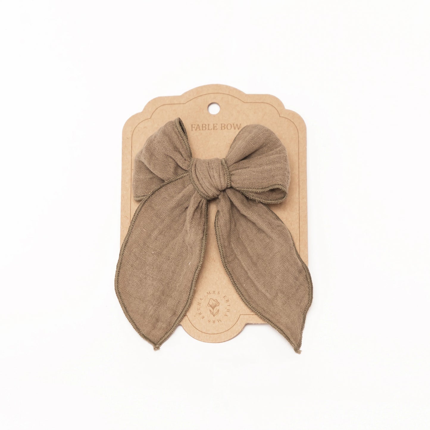 Mrs Ertha - Fable Bow Clip