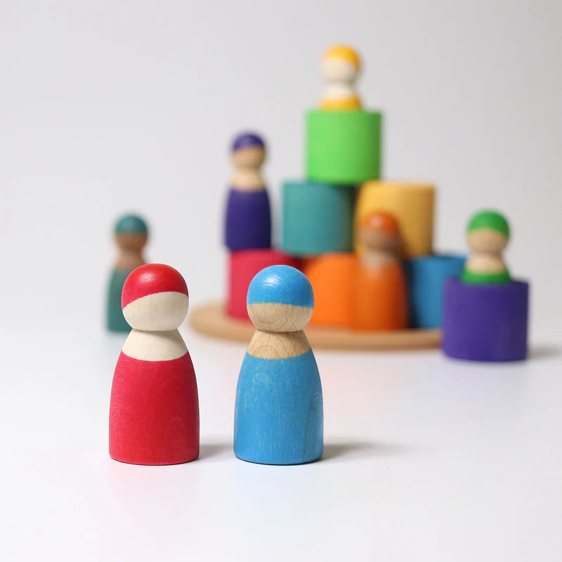 Grimms -  Sieben Freunde in Holzschälchen